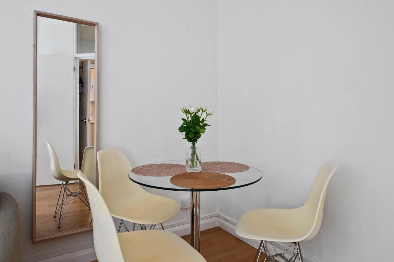 Cosy Flat In Central Londra Exterior foto